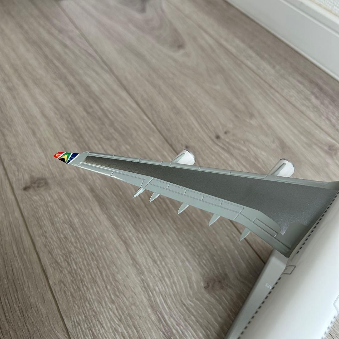 ③South African 南アフリカ航空 エアバスA340-300模型