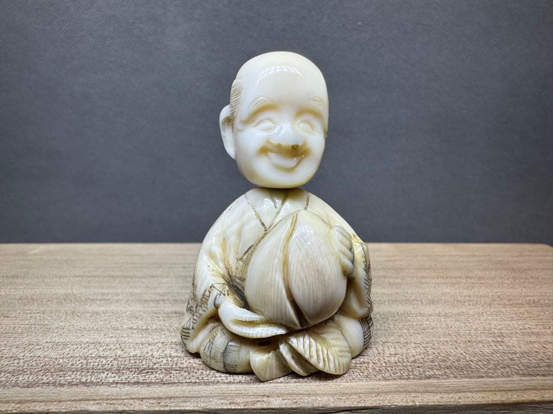 根付　希少品　滑稽　頭は回転可能　古美術品　 置物　細密細工　骨董