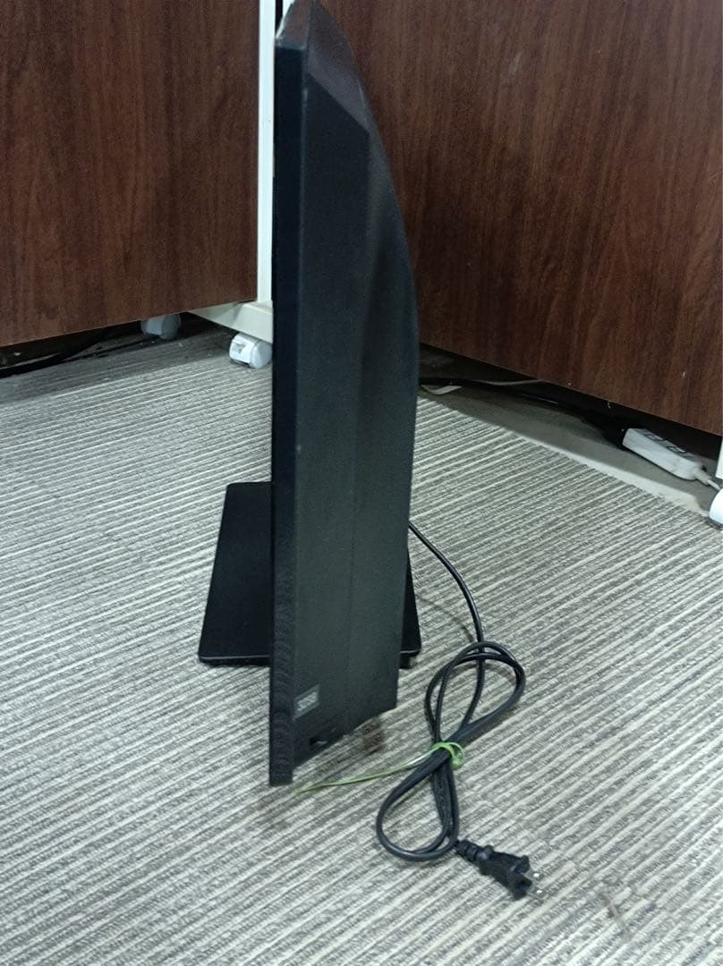 [八6375] TOSHIBA 32型液晶カラーテレビ 32S8