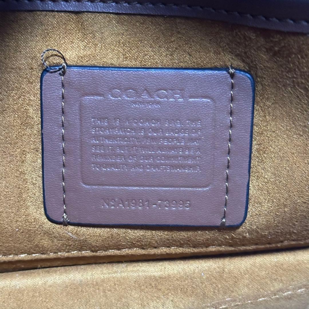 美品✨️コーチ ショルダーバッグ タビー シボ革 レザー アイボリー F3995