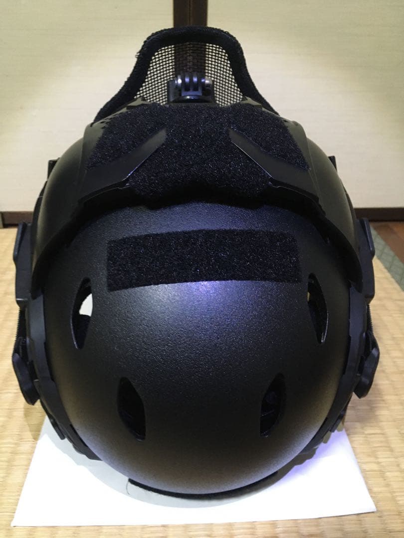 【一点モノ】　SF風　タクティカル ヘルメット カスタム品
