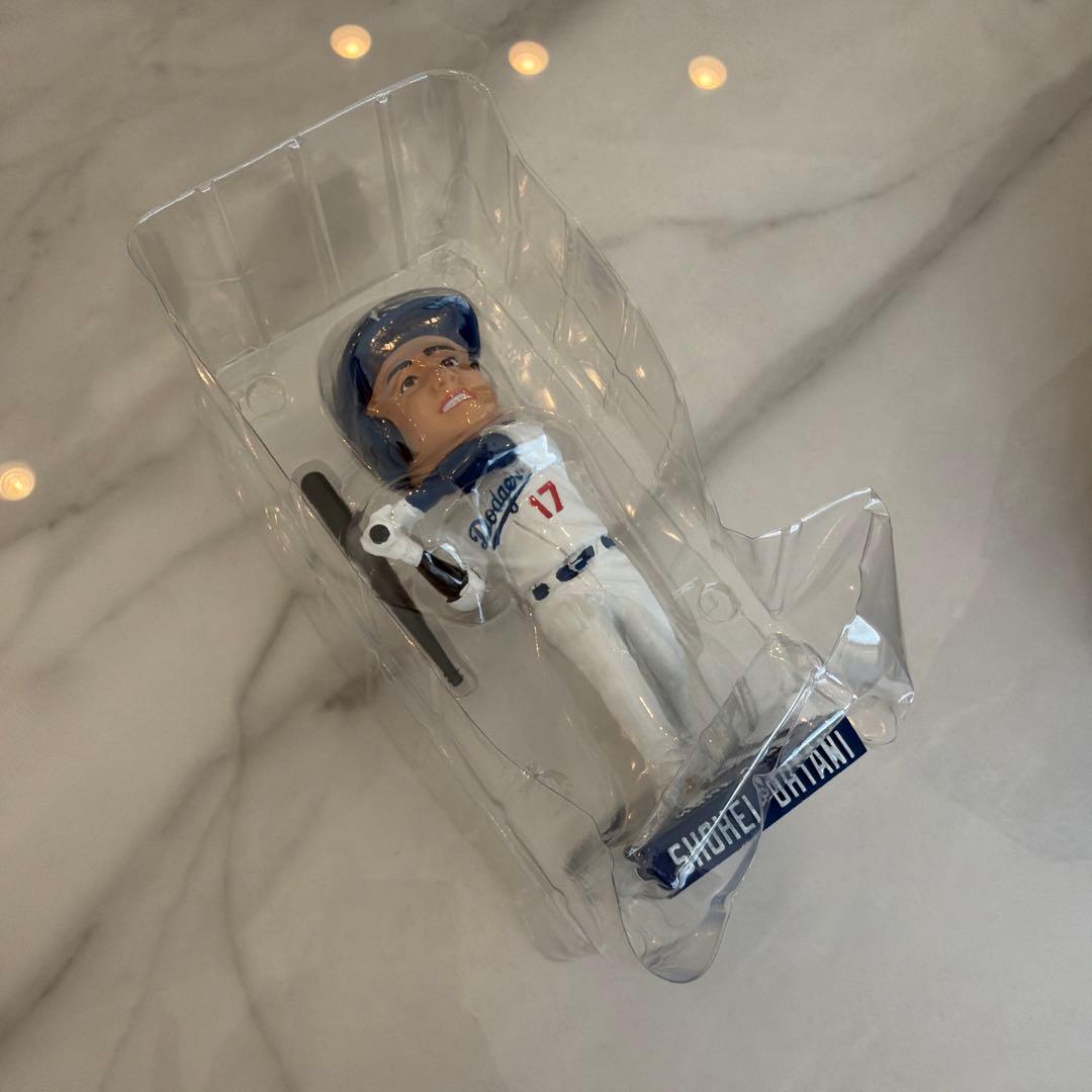 大谷翔平　ボブルヘッド　2025年8月27日来場者限定配布(箱に傷あり)