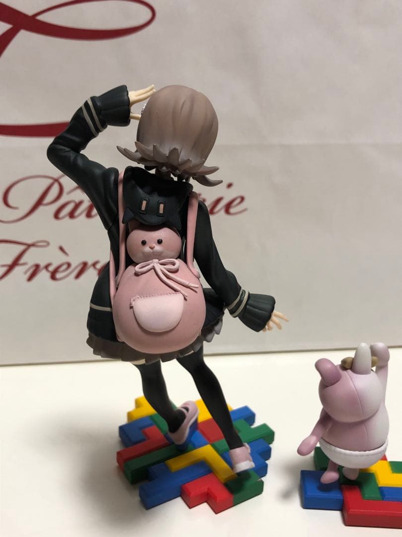 スーパーダンガンロンパ2 さよなら絶望学園の七海千秋とモノミ　フィギュア　箱無し