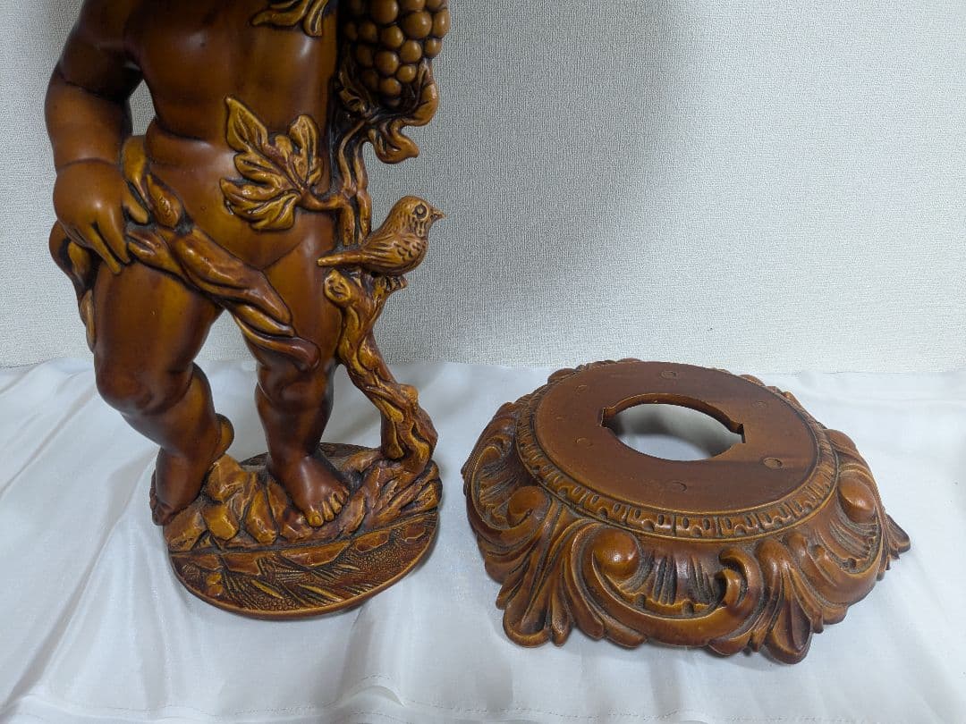 サイドテーブル 丸テーブル 木製 彫刻 天使