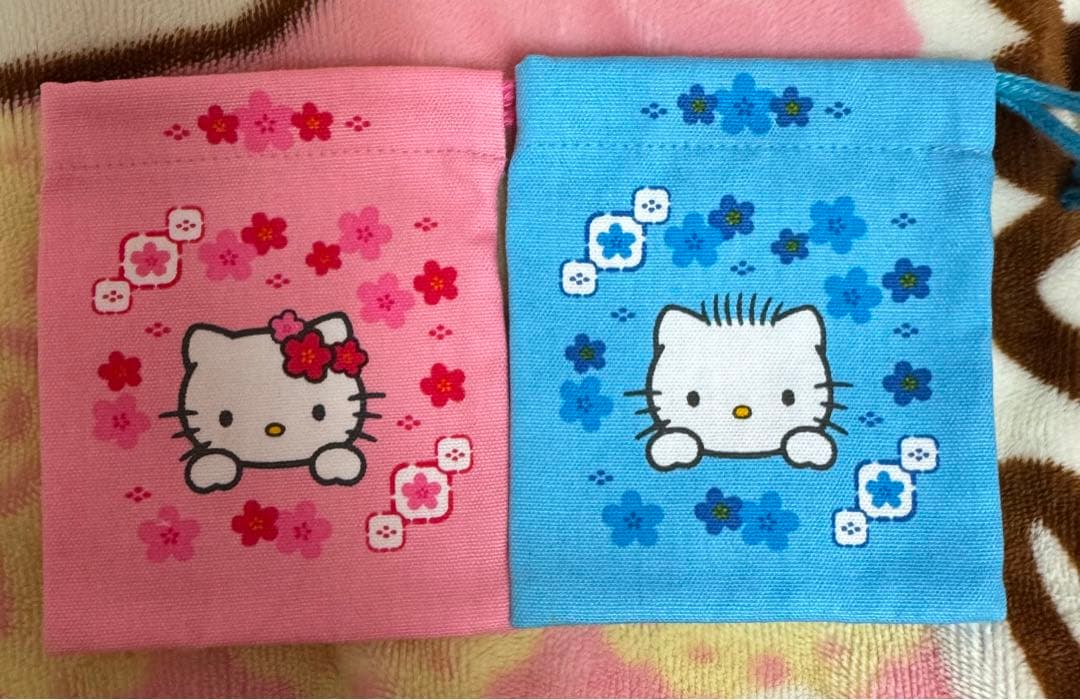韓国風ハローキティ ディアダニエル ペアストラップ・ミニ巾着・小物入れ♡