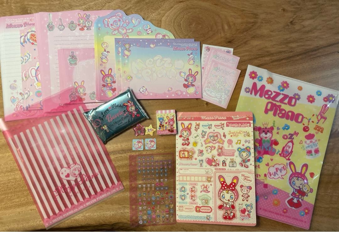 【平成レトロ激レア】メゾピアノ シール レター ファイル ティッシュ 消しゴム