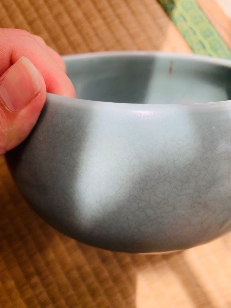 中国蓮花紋様青磁鉢