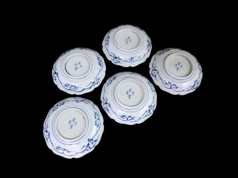 大聖寺伊万里　金襴手　草花に亀甲紋の図　４寸皿　５枚　233AS-CVy