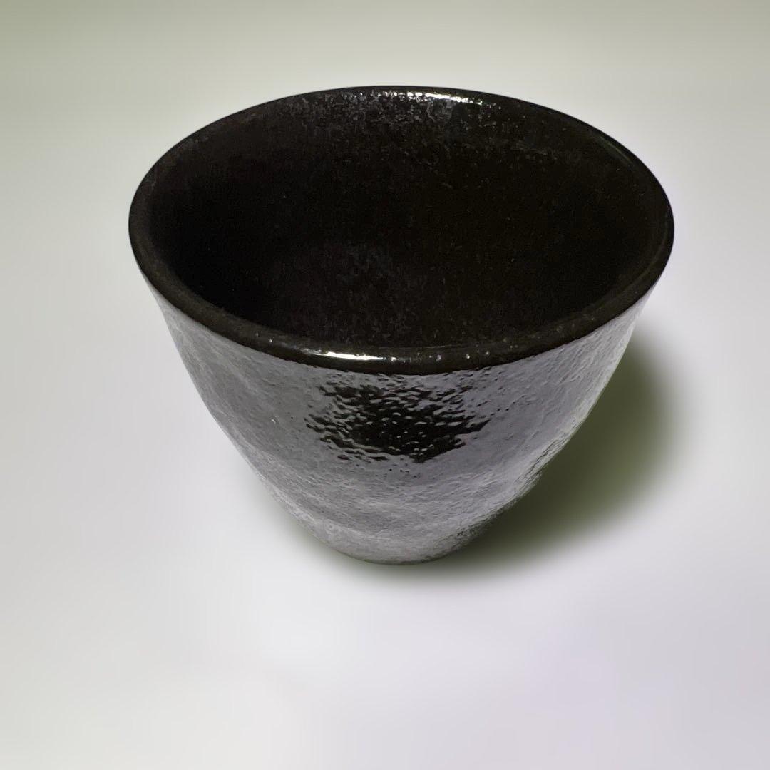 黒色光沢円錐形陶器