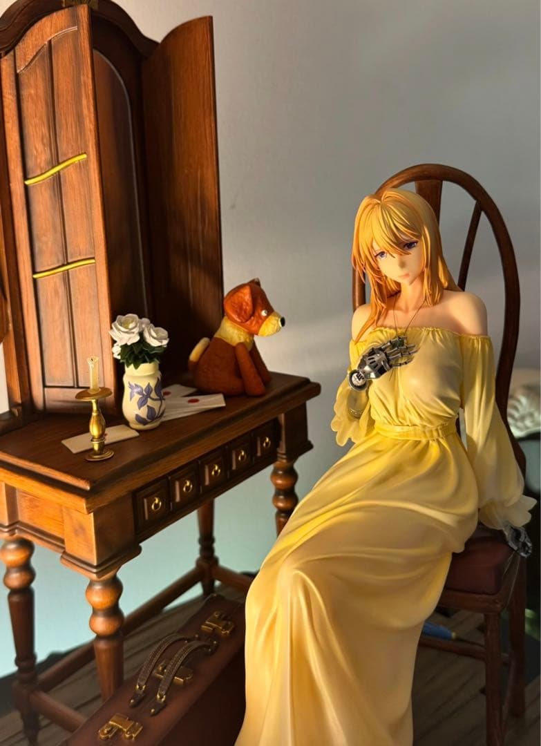 ヴァイオレット・エヴァーガーデン　パジャマ　フィギュア　ガレージキット