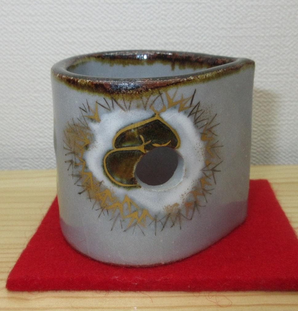 送料込【逢絢亭・新品】茶道具 蓋置 京焼 栗の形 山川敦司 共箱入り