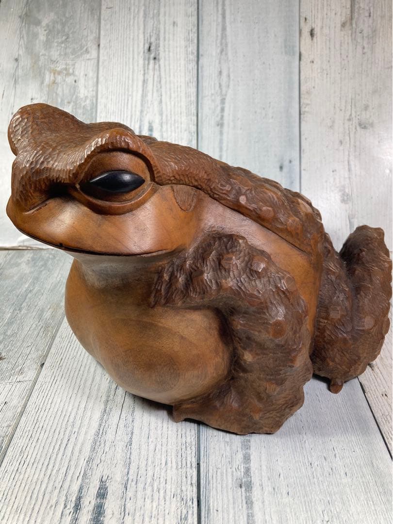 時代物【丹山 作】細密彫刻 一刀彫 木彫　蛙