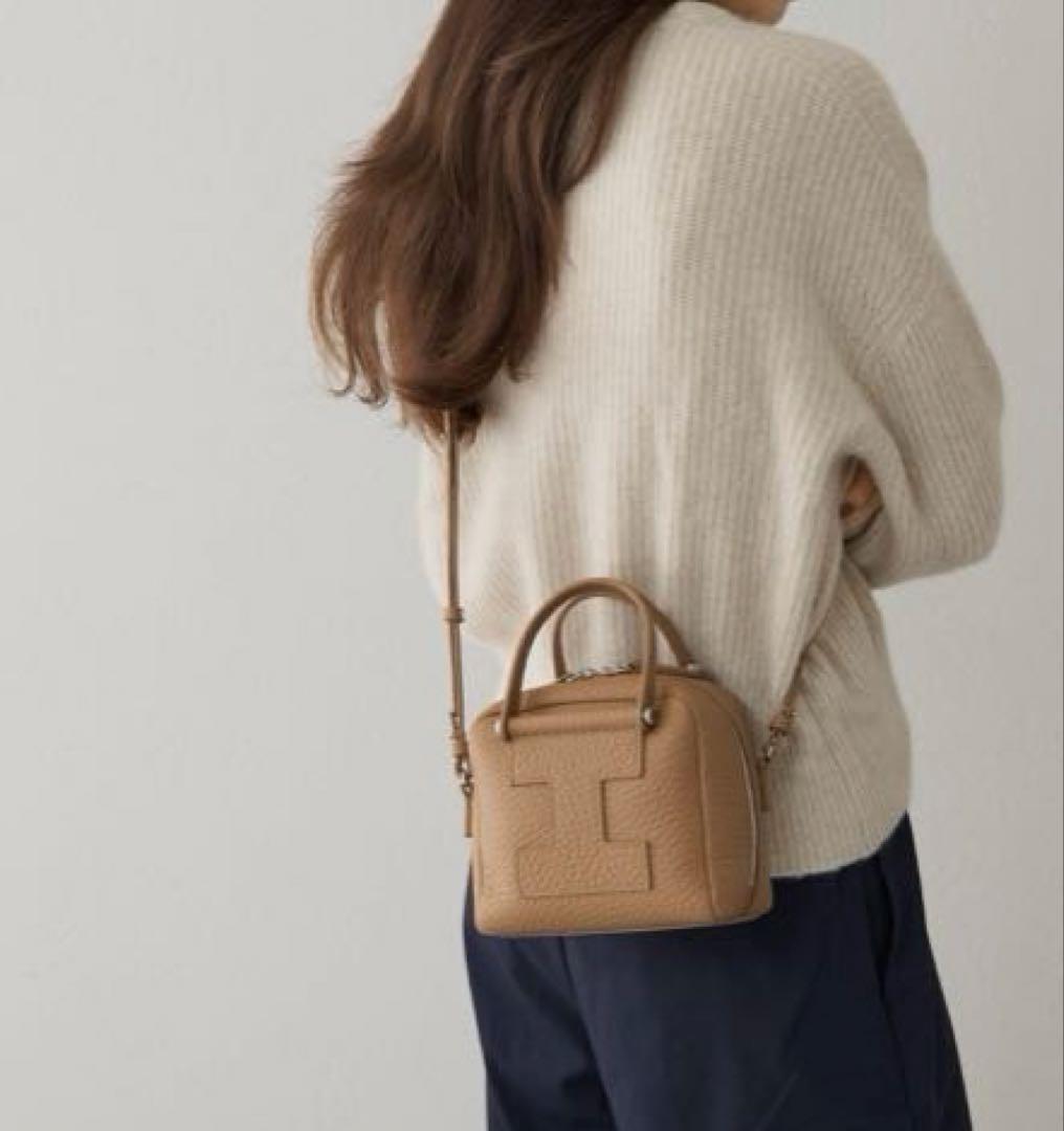 IACUCCI イアクッチ　クーポラ ALCE ショルダーバック　未使用に近い