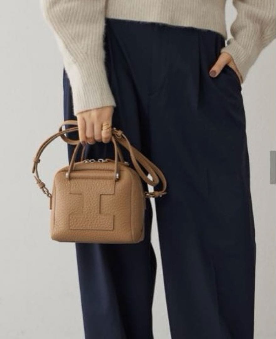 IACUCCI イアクッチ　クーポラ ALCE ショルダーバック　未使用に近い