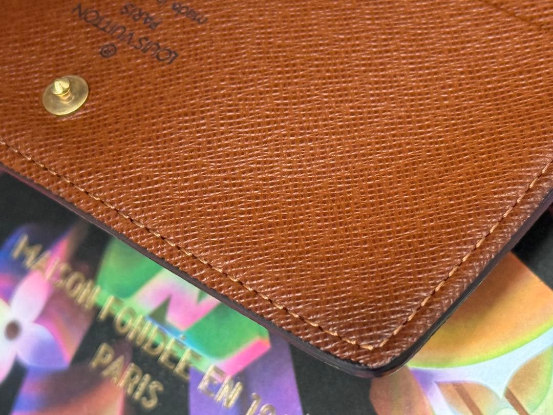 美品！ルイヴィトン　ポルトモネ・ビエ・トレゾール　L字形二つ折り財布