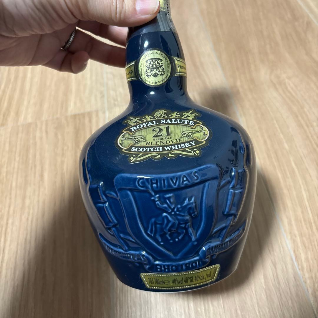 ロイヤルサルート 21年 ブレンデッドスコッチウイスキー　青陶器