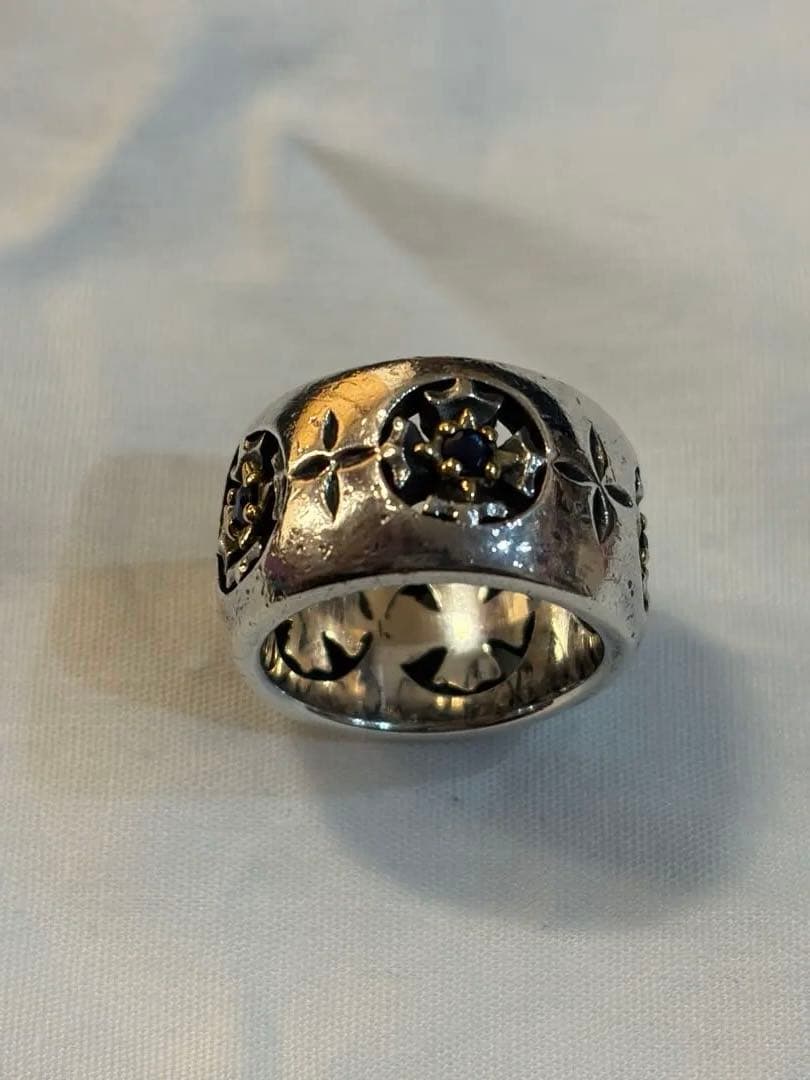 k18 サファイア5面透かし加工シルバー950ピンキーリング7号