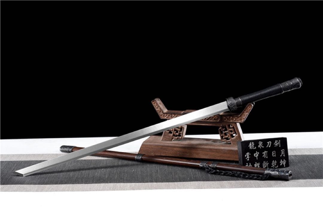 臥龍 刀装具 日本刀 武具 鑑賞刀 居合刀 模造刀 舞踊刀