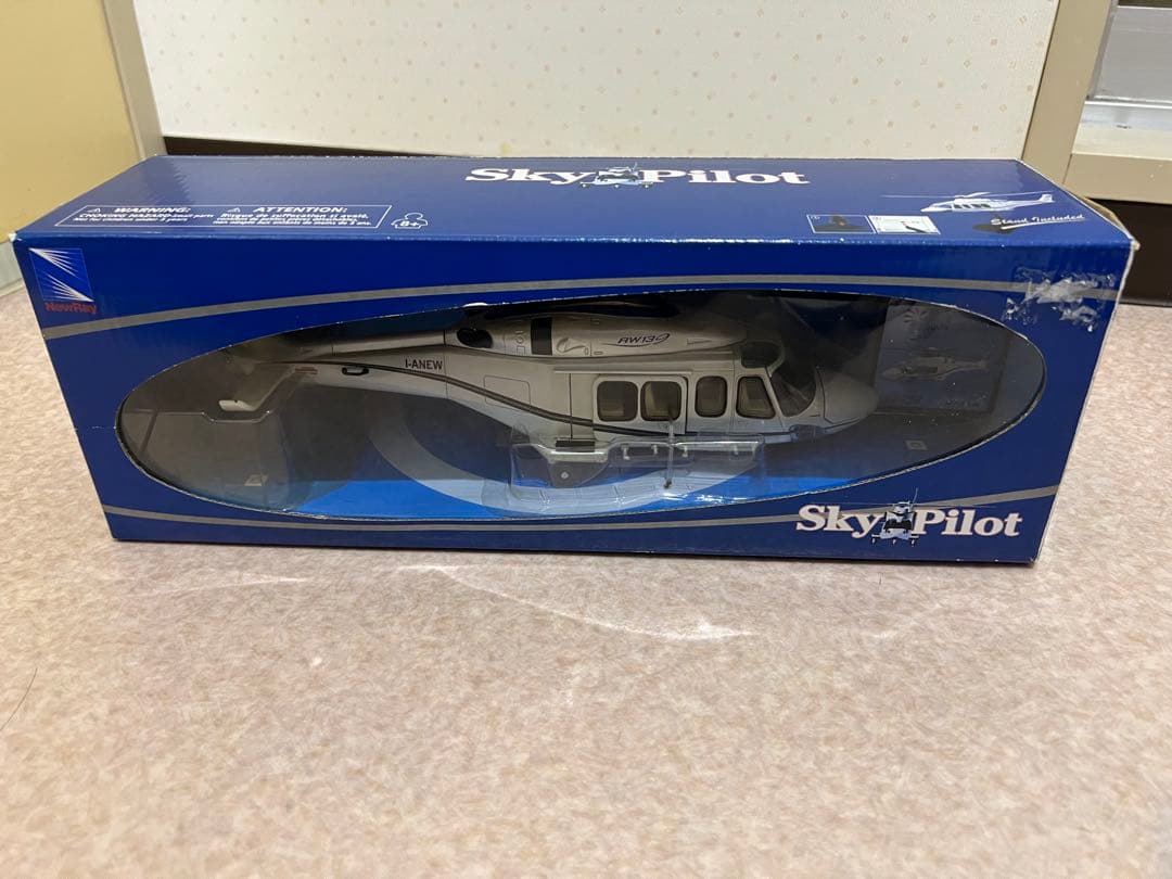 航空機・ヘリコプター SkyPilot 1/48 AgustaWestland AW139