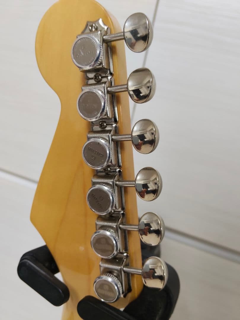 Fender Japan ST62 Seymour Duncan搭載