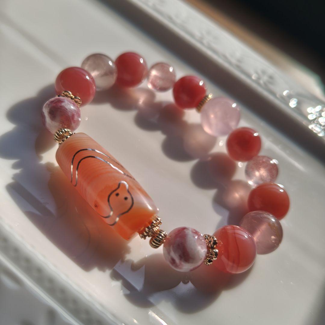 新作♡白蛇天珠、モザンビーク産ローズクォーツ、ピーチ塩源瑪瑙、ピンクレピドシリカ