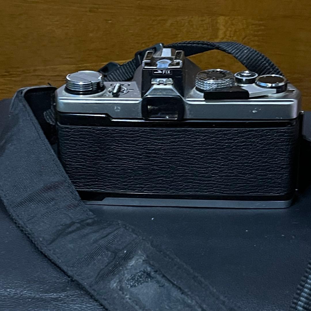 【 OLYMPUS / フィルムカメラ 】オリンパスカメラ OM10