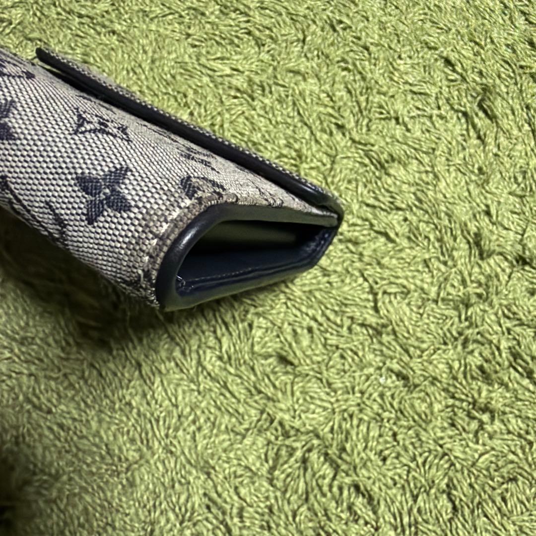 ルイヴィトンモノグラム・ウォレット 使用回数少ない　多少の汚れあり