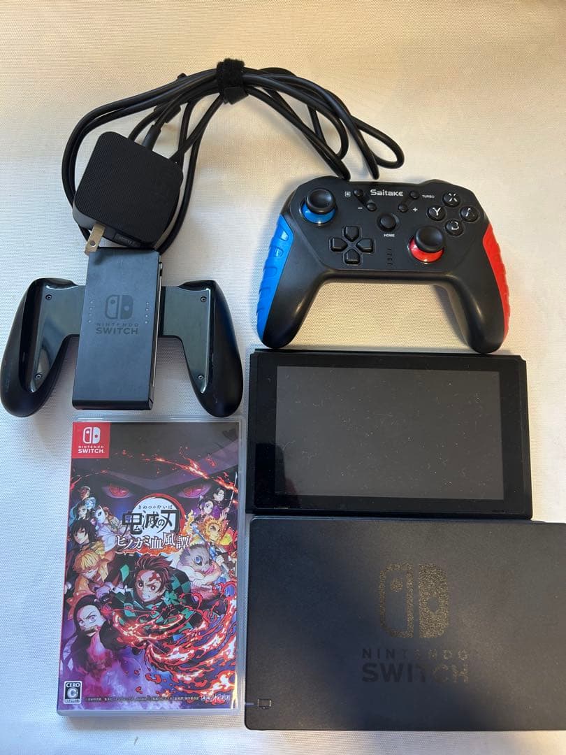 Nintendo Switch 本体 + 鬼滅の刃