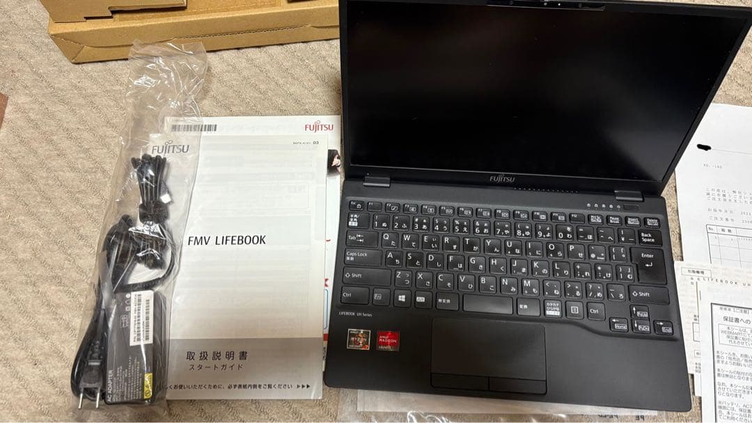 富士通 LIFEBOOK UH ピクトブラック|Windows note PC