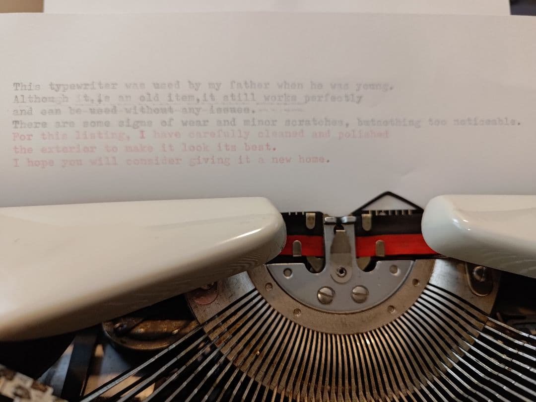 【完動品】TRIUMPH Tippa タイプライター（ドイツ製）ケース付き