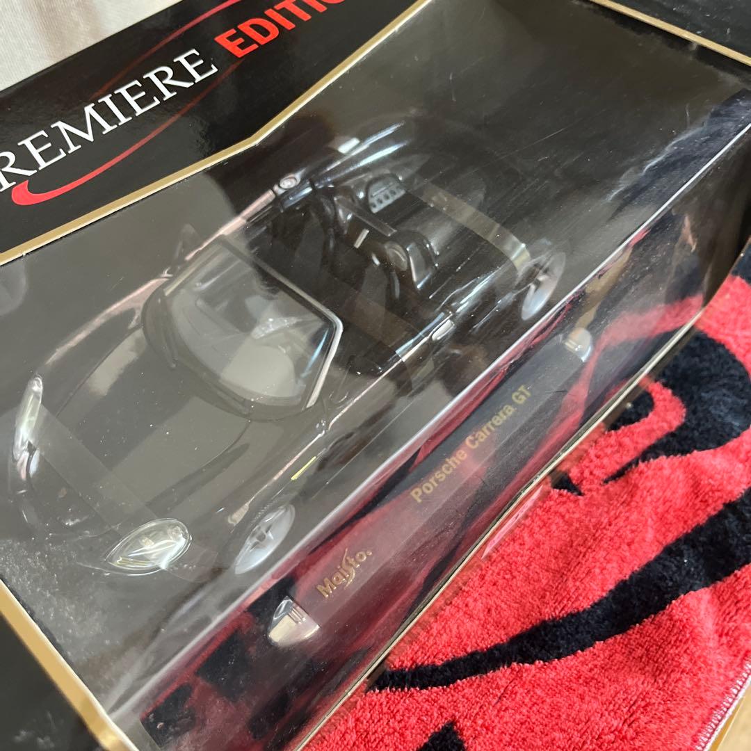 自動車 Maisto Porsche Carrera GT Premiere