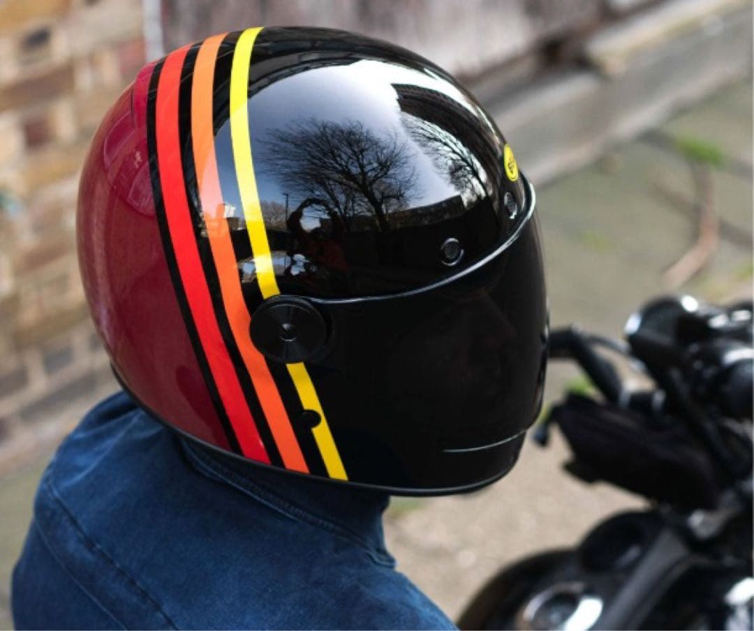 最終年末年始価格　Bell bullitt 美品