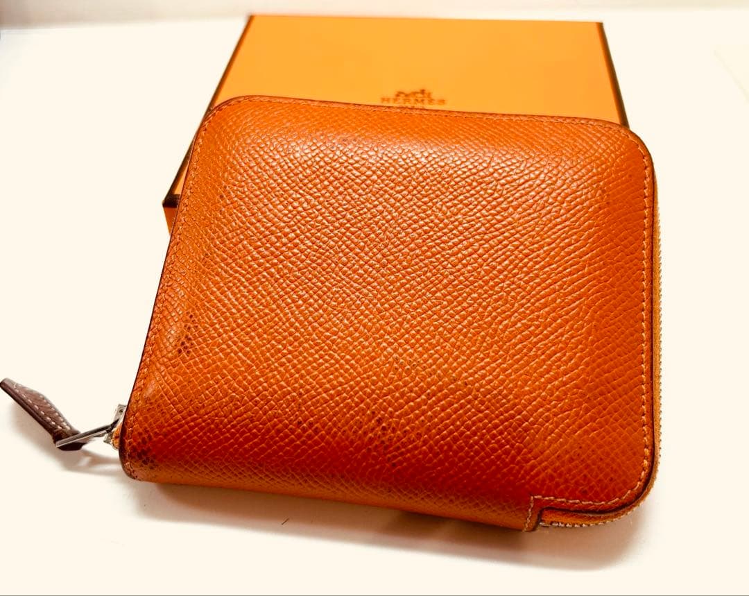 HERMES アザップ　オレンジ シルクインコンパクト箱付き