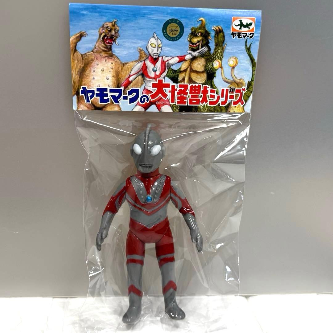 ヤモマーク ウルトラマン ゾフィーソフビ フィギュア 新品