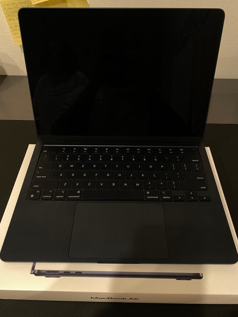 【pomme】Apple MacBook エアーM2ミッドナイトブルー