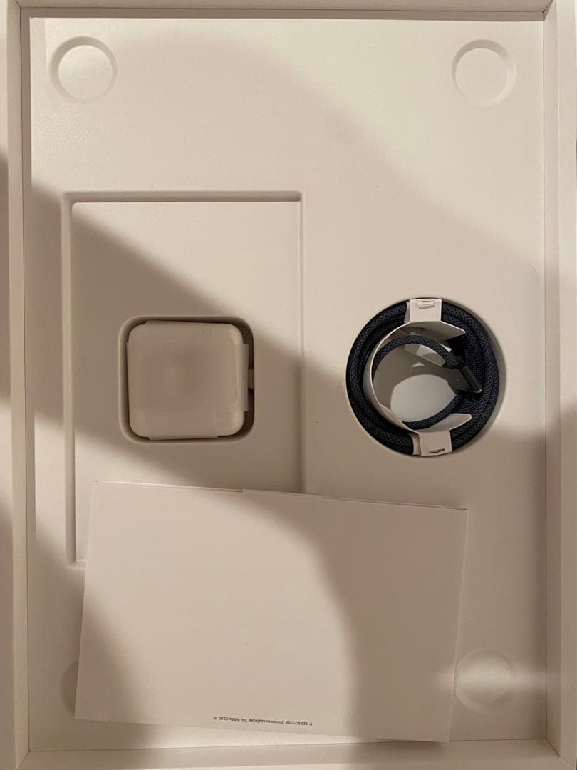 【pomme】Apple MacBook エアーM2ミッドナイトブルー