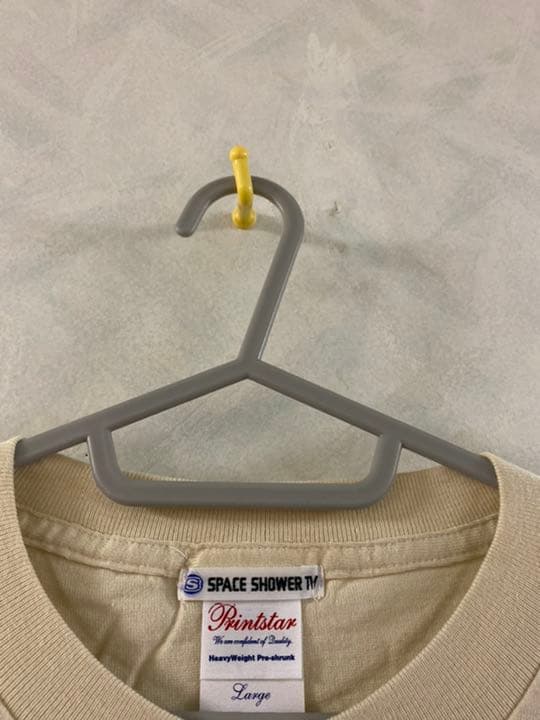 未使用 Holly Valance 直筆サイン入りTシャツ ホリー・ヴァランス