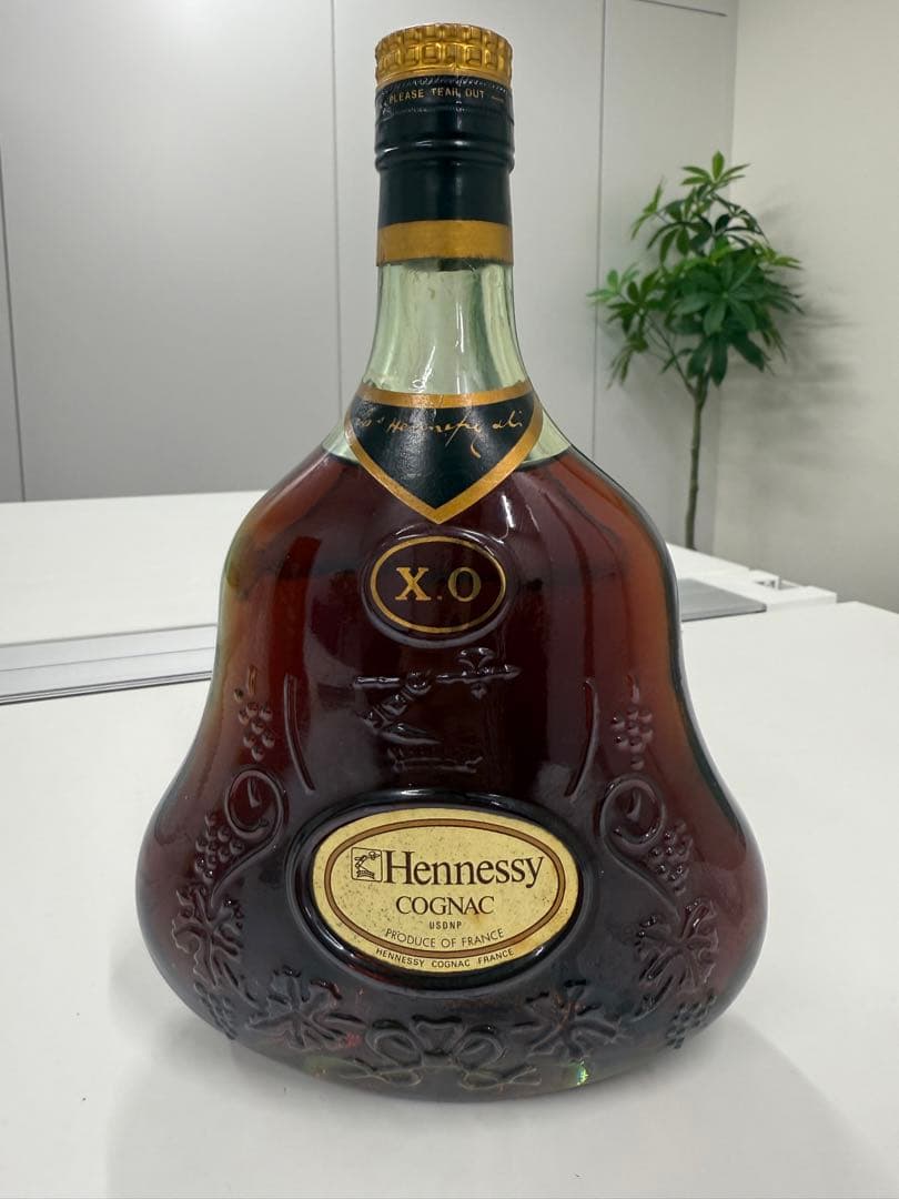 Hennessy XO ヘネシー XO クリアボトル金キャップ 700ml