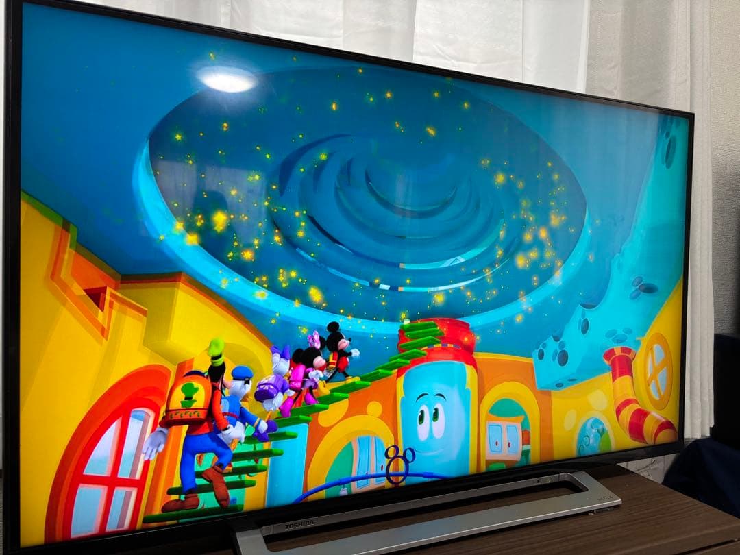 東芝　レグザ　TOSHIBA REGZA 43M520X 2019年製造