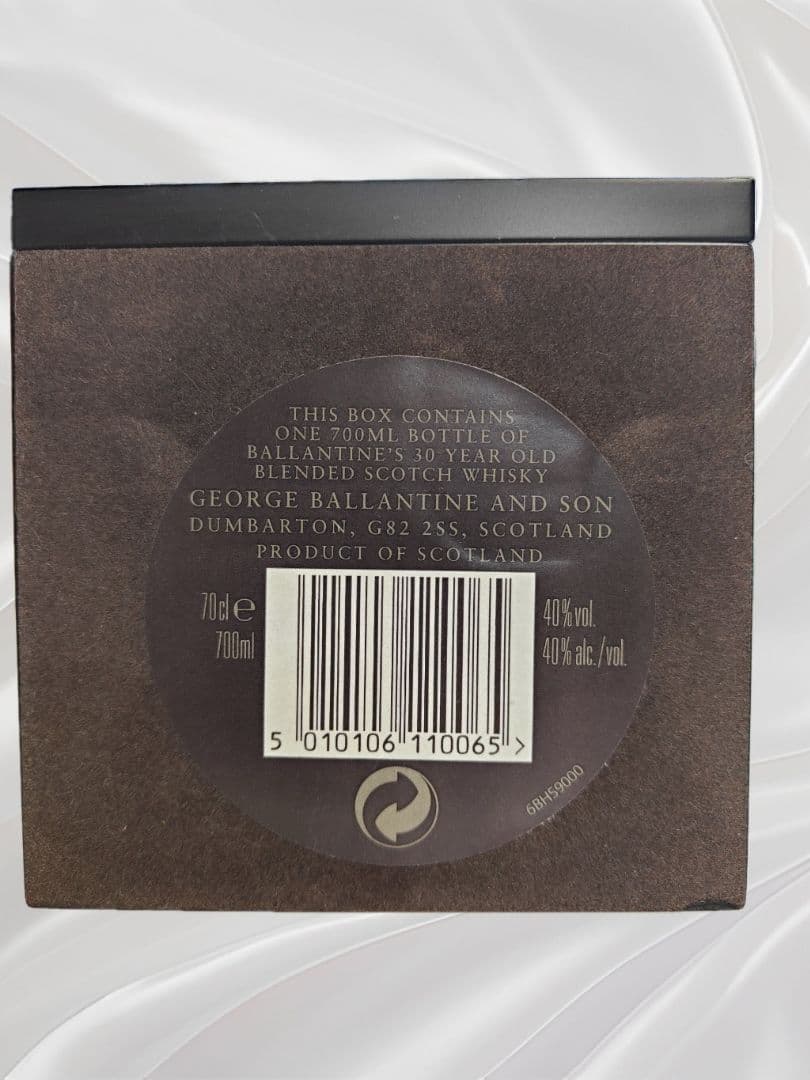 Ballantine's 30年 Blended Scotch Whisky