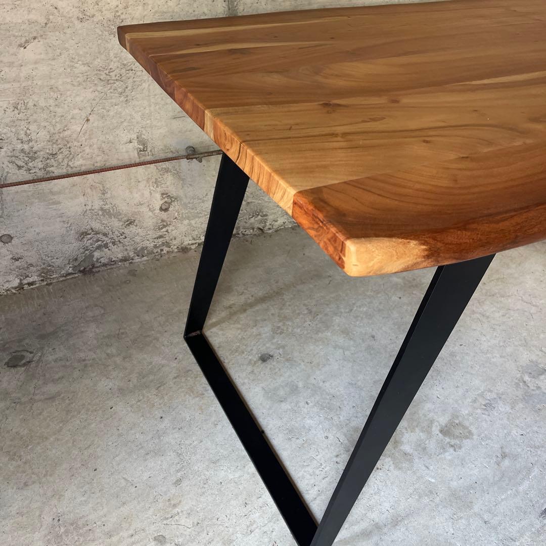 極美品　天然木　ダイニングテーブル　ミッドセンチュリー　インダストリー