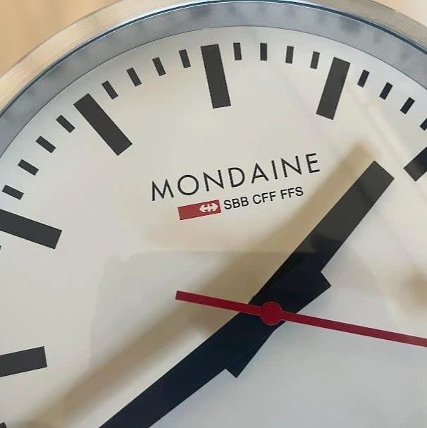 モンディーン MONDAINE 掛け時計 ウォールクロック 25cm