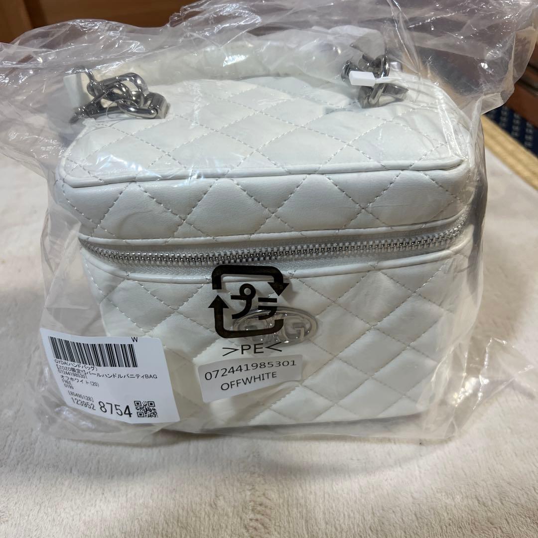 ZOZOTOWN限定 GYDAバニティーショルダーバッグ