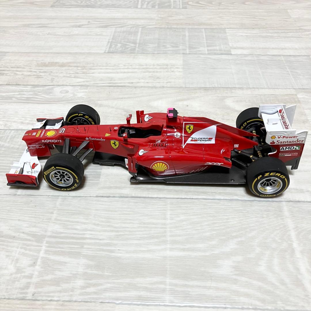 廃盤　希少　レア　フェラーリ　ホットウィール　エリート　1/18 F2012