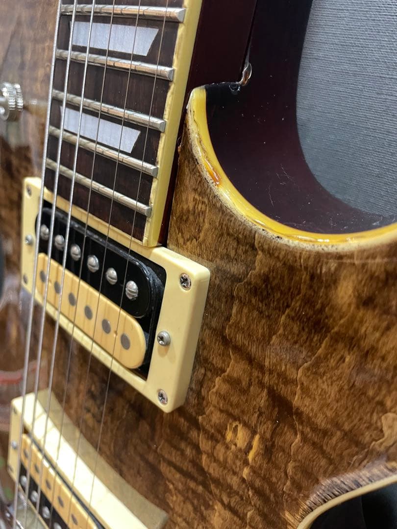 t*4様 レスポールスタイル　詳細不明