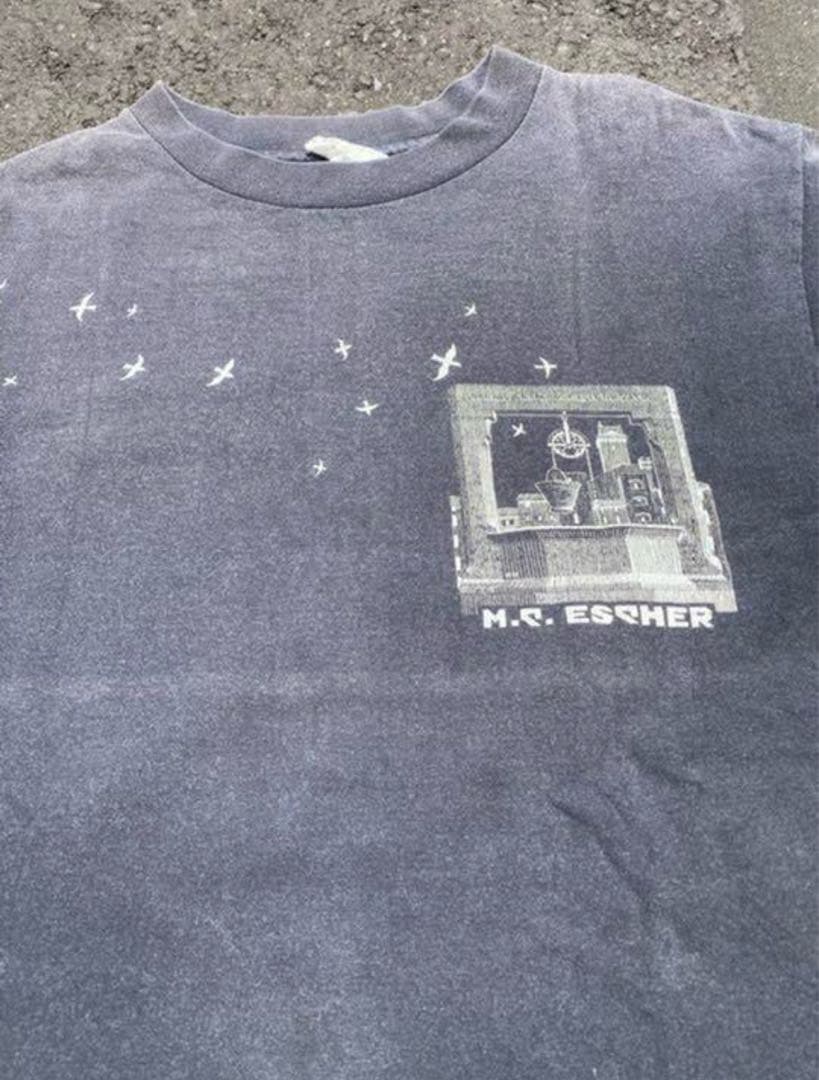 エッシャー　90s USA製　実寸L程度　両面プリント　フェード