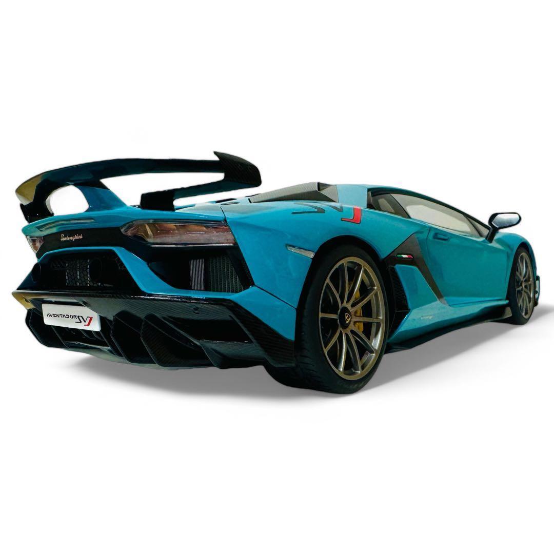 オートアート 1/18 ランボルギーニアヴェンタドール SVJ ターコイズブルー