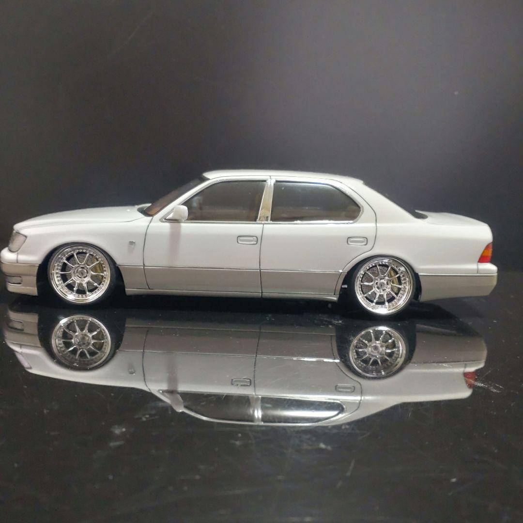 アオシマ UCF21セルシオ後期型 プラモデル完成品