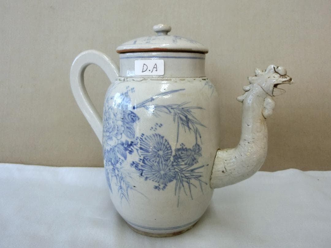 処分価30（金）22時まで【水注　水差　蓋付　白磁に染付花竹文　注ぎ口鳥型・DA