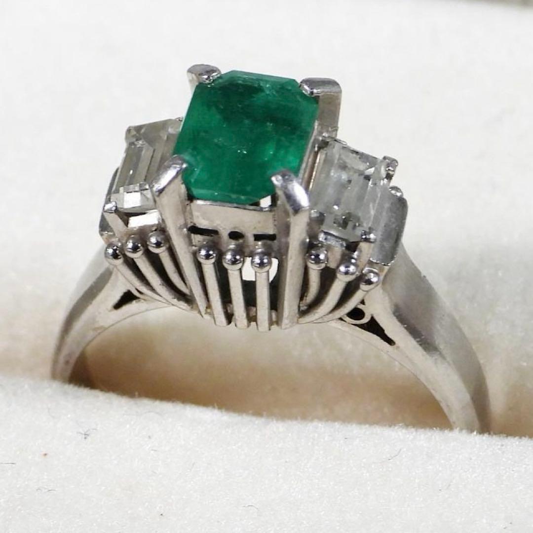 Pm900 0.73 0.43エメラルド ダイヤモンド指輪 重さ約5.6g10号